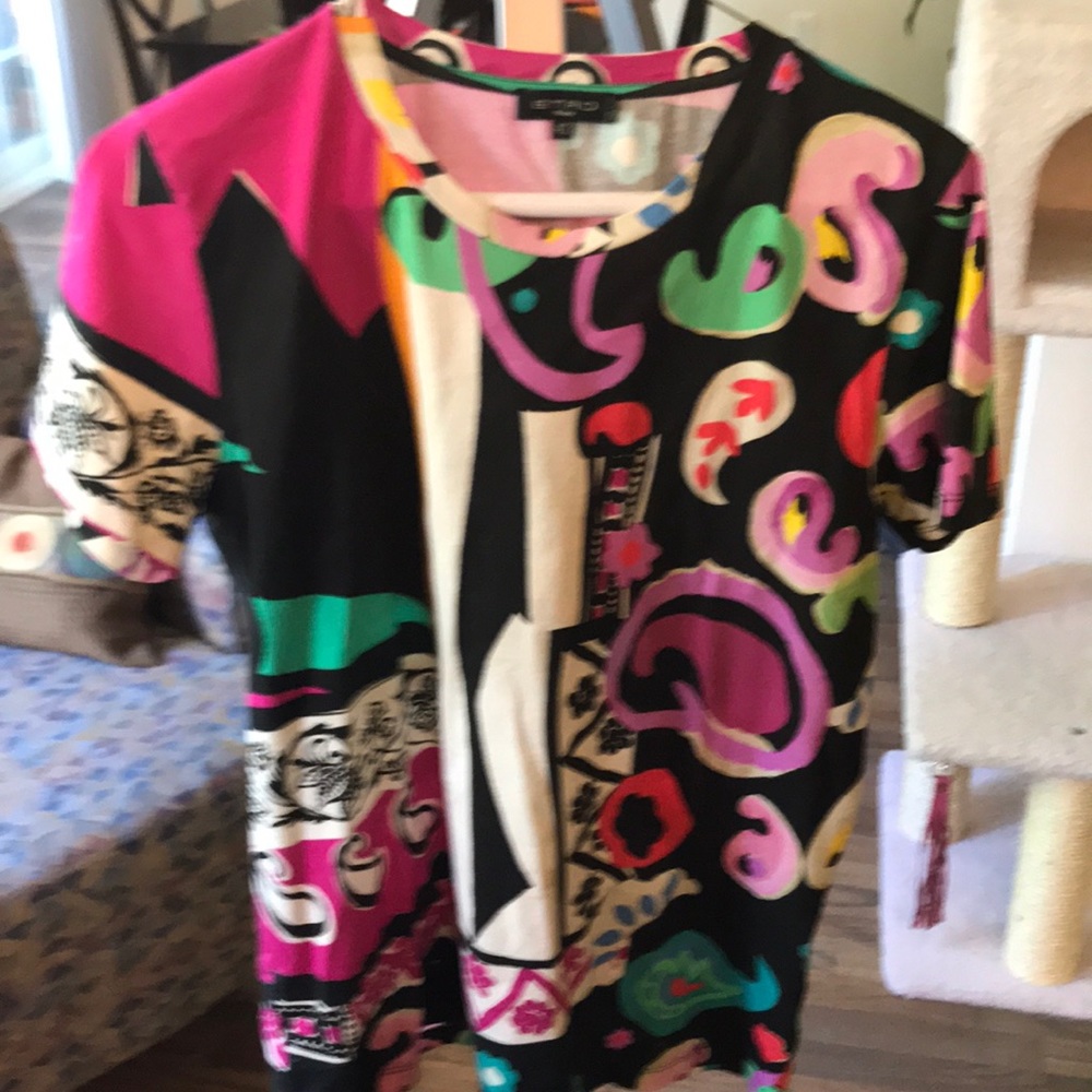 Super Cool Etro Tee size 42